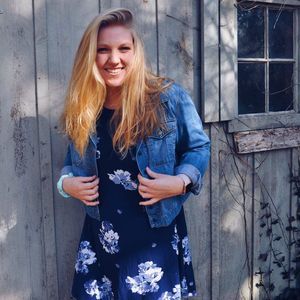 Meet your Posher, Brooke